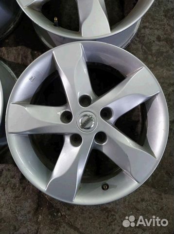 Диски бу оригинал R16 LU на Nissan