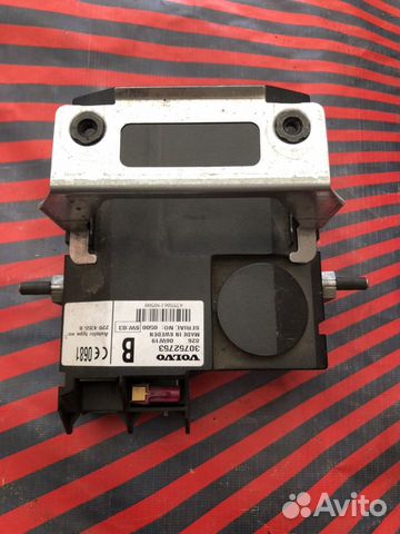 Модуль телефона на Volvo XC90 XC 90 Модуль телефона на Volvo XC90 XC 90