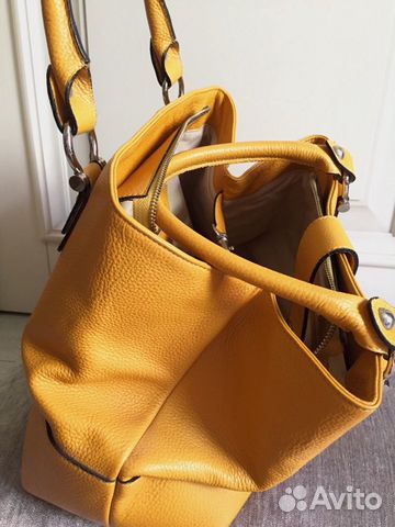 Вместительная сумка портфель дорожная новая Вместительная сумка портфель дорожная новая