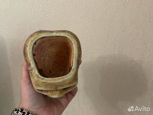 Череп пепельница