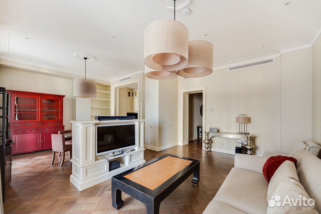 4-к квартира, 146 м², 4/8 эт. 4-к квартира, 146 м², 4/8 эт.