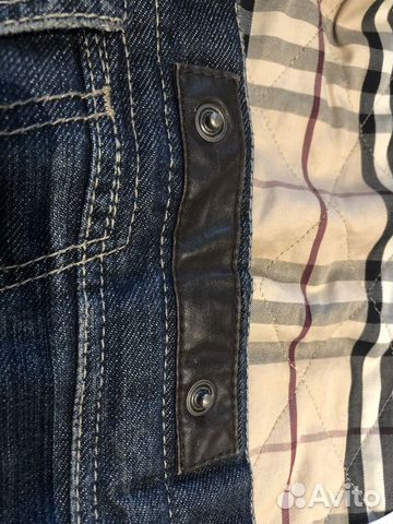 Курточка Burberry оригинальная Курточка Burberry оригинальная