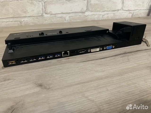 Док-станция Lenovo ThinkPad Pro Dock 40A10090EU Док-станция Lenovo ThinkPad Pro Dock 40A10090EU