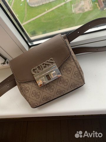 Сумка Guess на пояс Сумка Guess на пояс