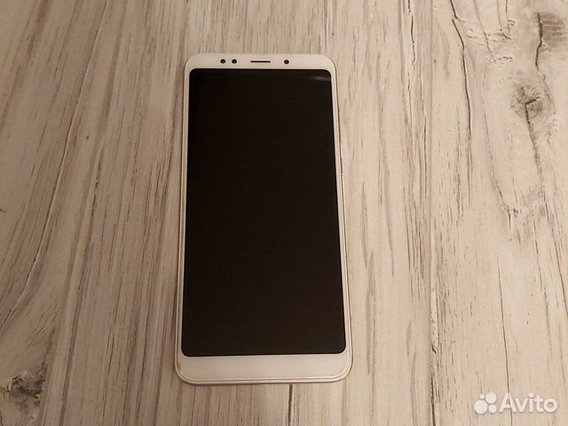 Xiaomi Redmi 5 Plus 3/32 GB