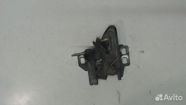 Замок капота Chevrolet Tahoe, 1999 Замок капота Chevrolet Tahoe, 1999
