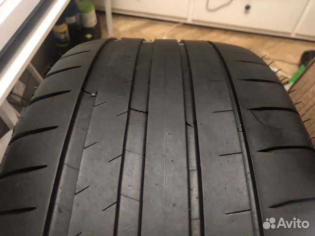 Michelin Pilot Sport 4 R17 245/45 Michelin Pilot Sport 4 R17 245/45