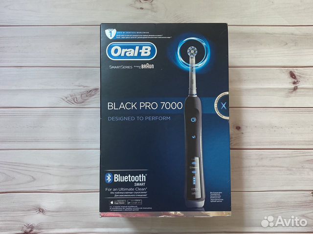 Электрическая зубная щетка Braun Oral-B Triumph Электрическая зубная щетка Braun Oral-B Triumph