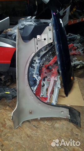 Крыло переднее левое Volvo Xc70 универсал 2.5 2005