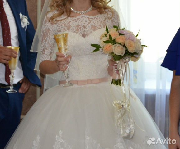 Свадебное платье