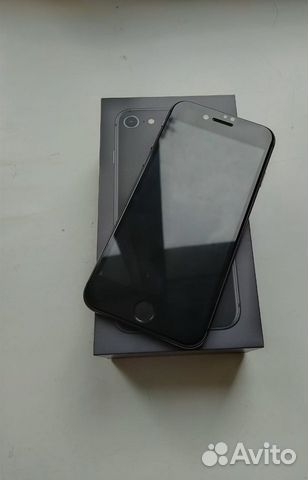 Айфон 8 64G Айфон 8 64G