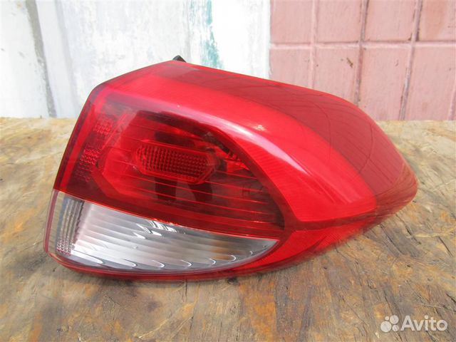Фонарь задний наружный правый Hyundai Tucson TL