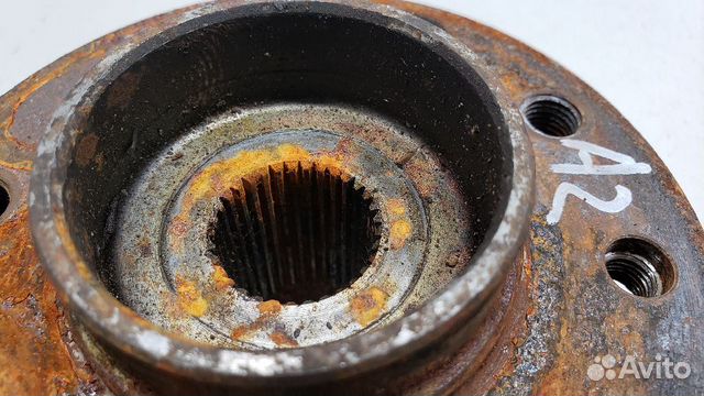 Ступица передняя Opel Zafira B