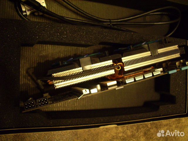 Видеокарта gigabyte GTX470 SOC (аналог GTX750Ti) Видеокарта gigabyte GTX470 SOC (аналог GTX750Ti)