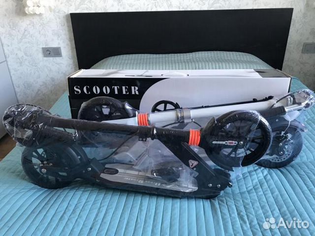 Самокат для города с дисковым тормозом Самокат для города с дисковым тормозом