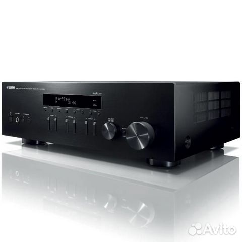 Стереоресивер Yamaha R-N303 Black