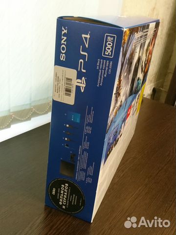 Коробка от PlayStation 4 Slim 500 Гб