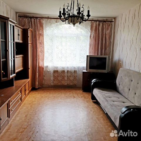 1-к квартира, 40 м², 2/10 эт.