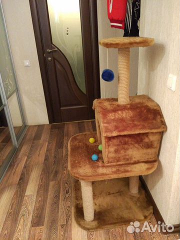 Кошкин дом с когтеточкой