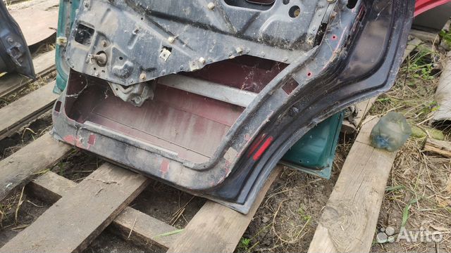 Дверь задняя правая Audi 80 B3