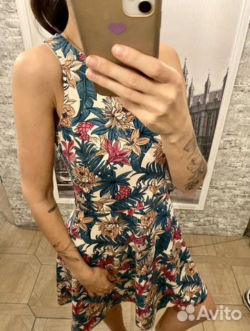 Платье H&M S