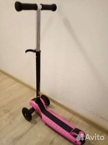 Трехколесный самокат Yvolution Glider XL Трехколесный самокат Yvolution Glider XL