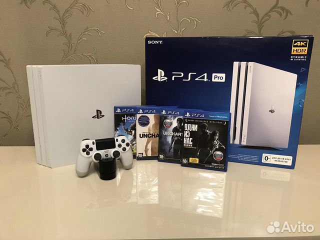 Playstation 4 Pro (Белая) Playstation 4 Pro (Белая)