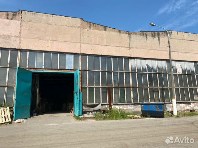 Производственно-складское помещение 1300 м² Производственно-складское помещение 1300 м²