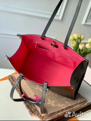 Новая женская сумка шоппер Louis Vuitton Onthego Новая женская сумка шоппер Louis Vuitton Onthego