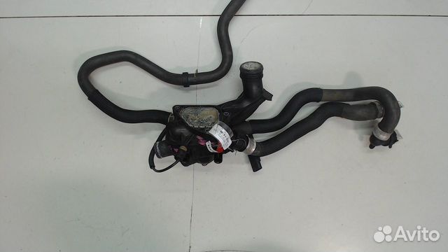 Корпус термостата Citroen C4, 2013 Корпус термостата Citroen C4, 2013