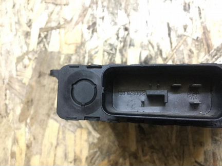 Блок стабилизатор напряжения Audi 8K0959663C
