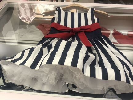 Платье на девочку