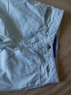 Продаю новые джинсы Escada Sport