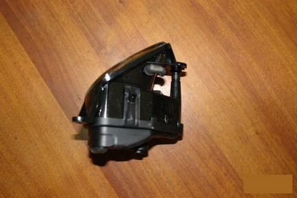 Противотуманная фара передняя левая Audi Q7 4L