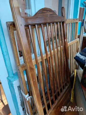 Детская кроватка