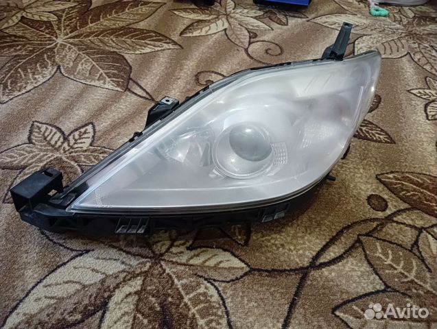 Фара левая mazda 5