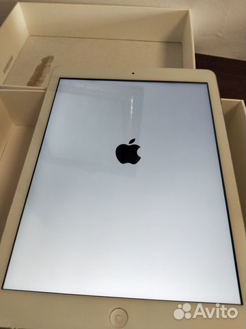 Планшет Apple iPad Air А1475 128Gb Wi-Fi