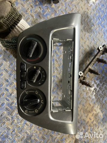 Управление печкой Mitsubishi Lancer 9