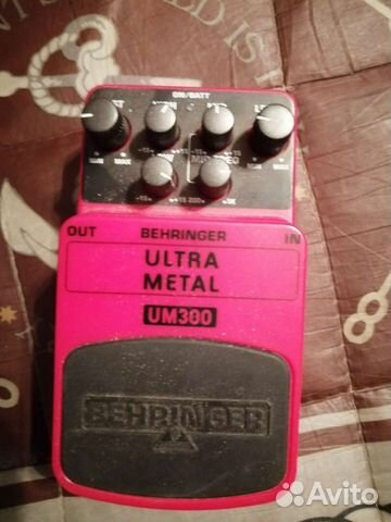 Гитарная педаль behringer