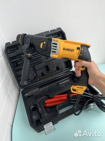 Перфоратор Dewalt новый