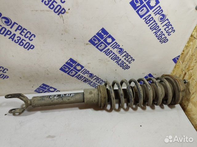 Амортизатор передний правый Mercedes-Benz W211