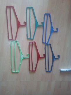 Плечики,вешалки, прищепки