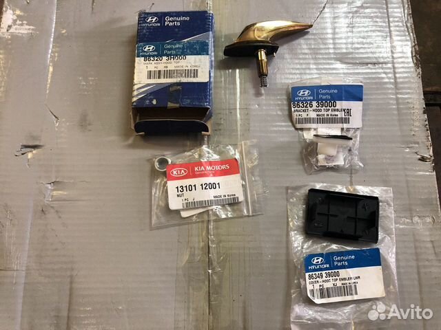 Оригинальная фигурка на капот Hyundai Sonata EF