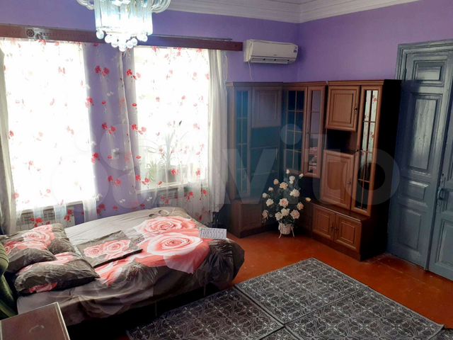 2-к. квартира, 60 м², 1/2 эт.