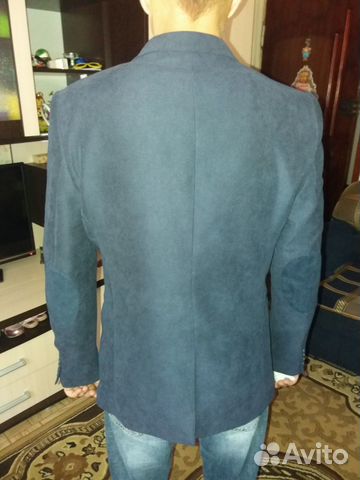 Стилтный молодежный пиджак