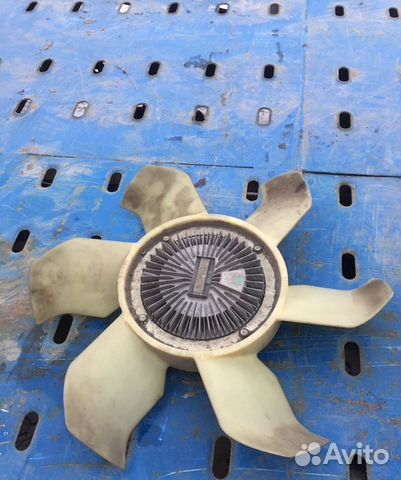 Вентилятор охлаждения двигателя Mitsubishi pajero