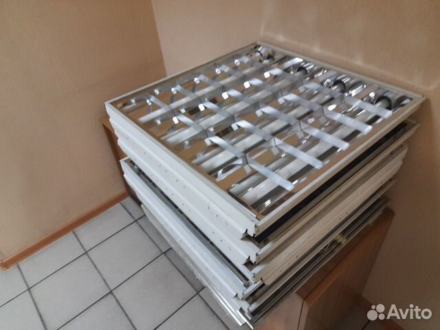 Светильник потолочный бу