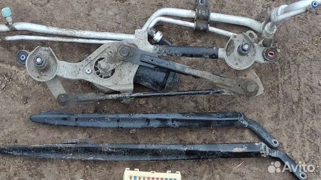 Трапеция дворников Hyundai Solaris 1