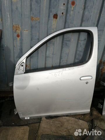 Дверь передняя левая Toyota Funcargo NCP20