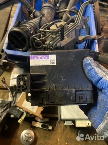 Блок управления климат-контроля Toyota Corolla 150